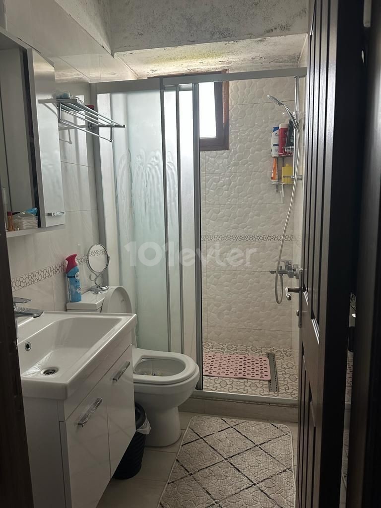 2+1 FULLY FURNISHED APARTMENT IN CENTRAL LOCATION IN ORTAKOY