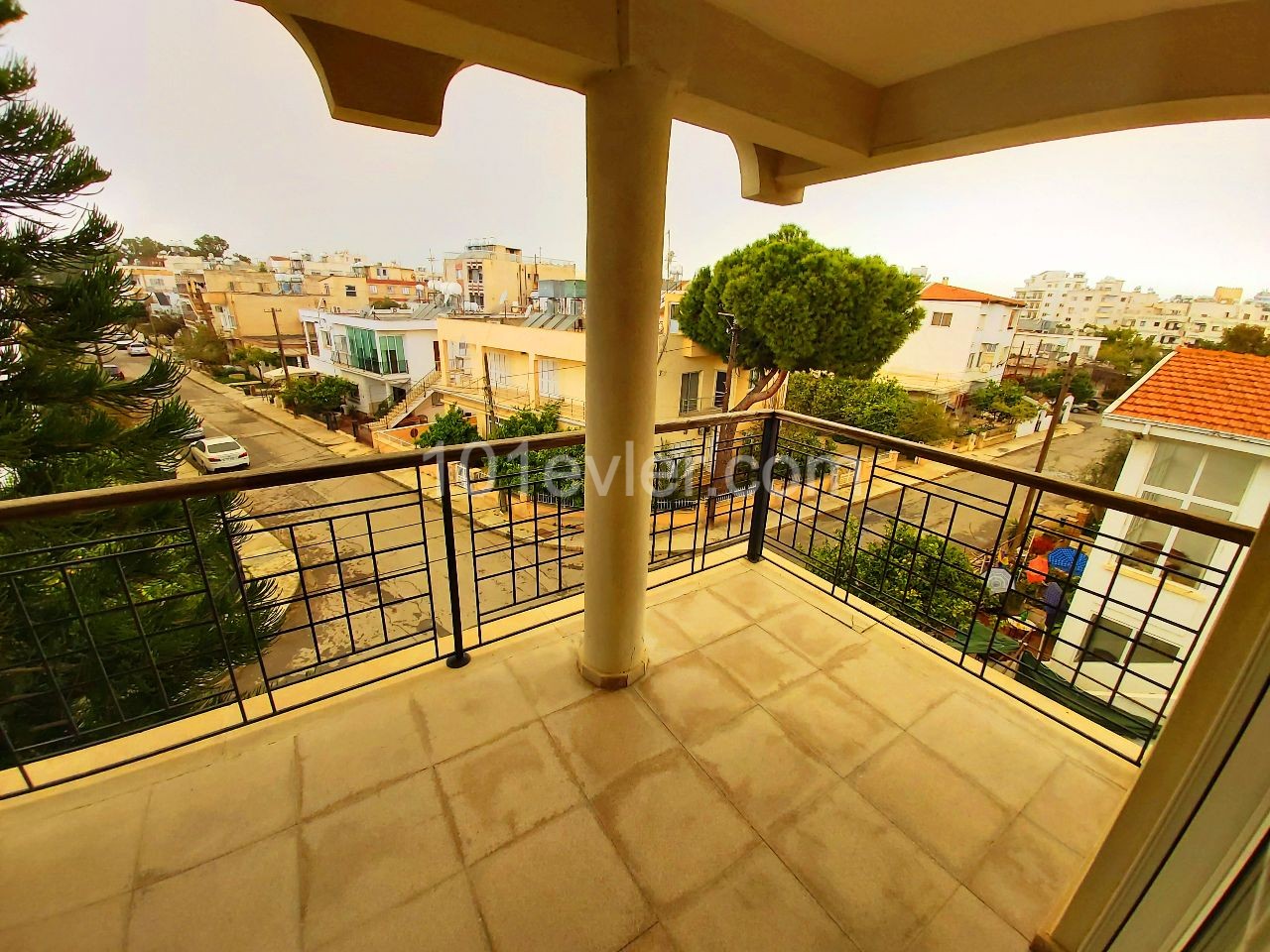 A Complete Building with a Turkish Cob in the Central District of Famagusta(consisting of a basement, a one-story house and a duplex house) ** 