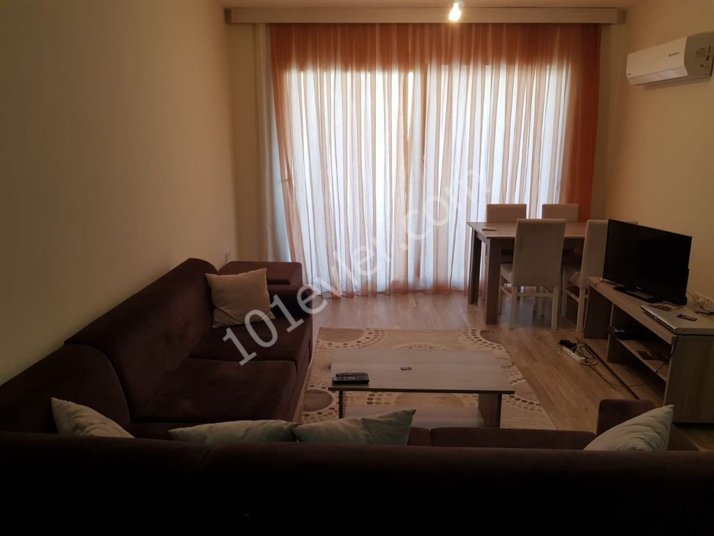 Girne Merkezde satılık full eşyalı kdv ödenmiş.1+1 65m,2.daire aylık kira getirisi 425 stg..olan bu daireyi görmenizde fayda var