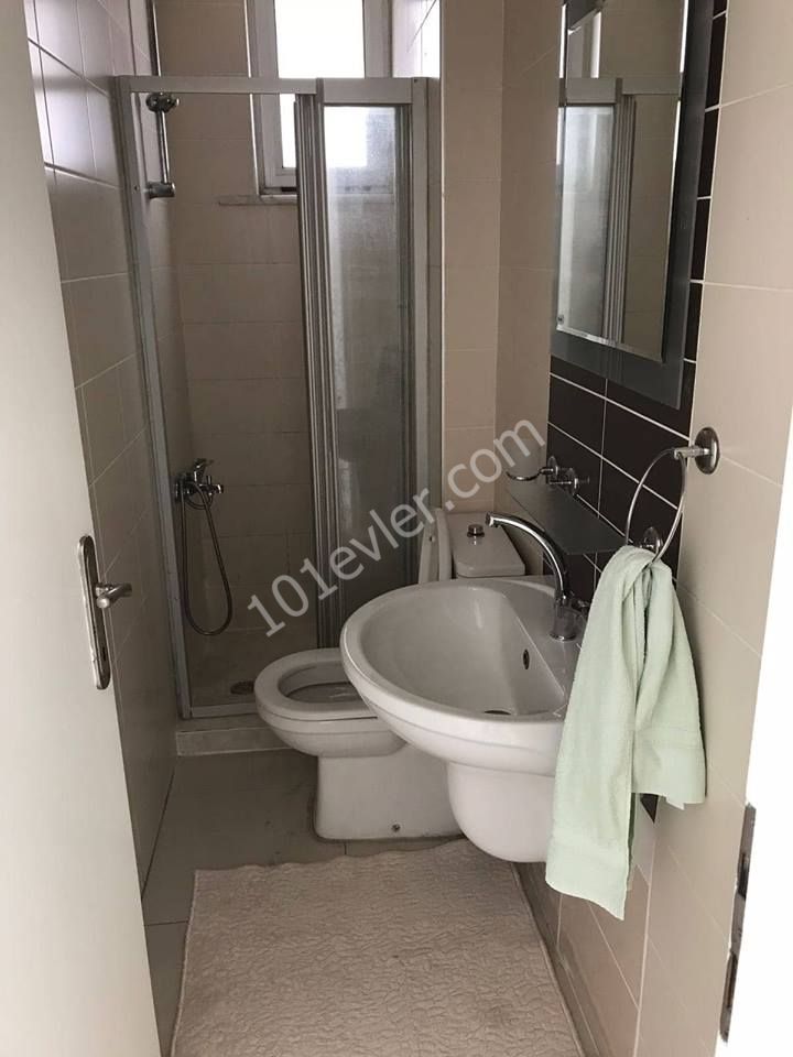 Flat To Rent in Girne Merkez, Kyrenia