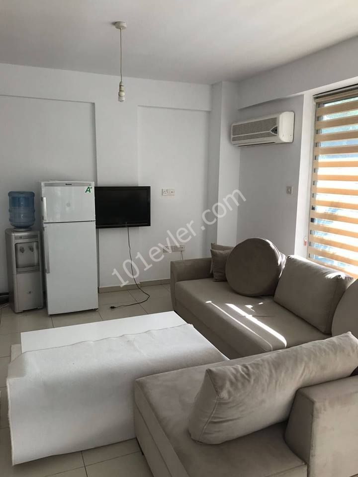 Flat To Rent in Girne Merkez, Kyrenia