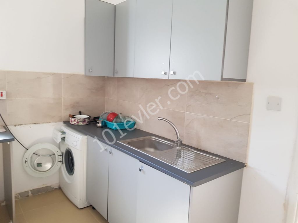 Flat To Rent in Girne Merkez, Kyrenia