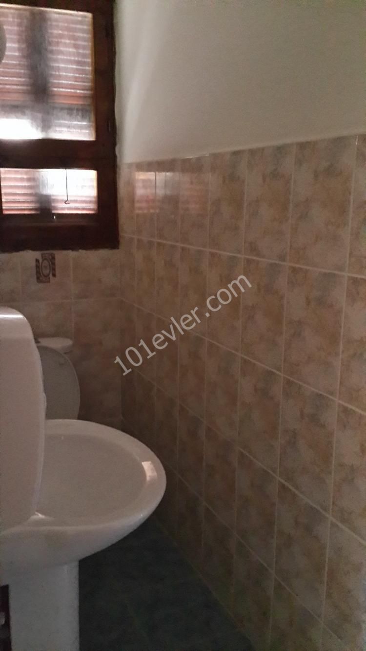 limanın içinde 3+1 180 m2 daire satılık