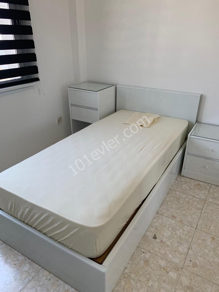 Flat To Rent in Girne Merkez, Kyrenia