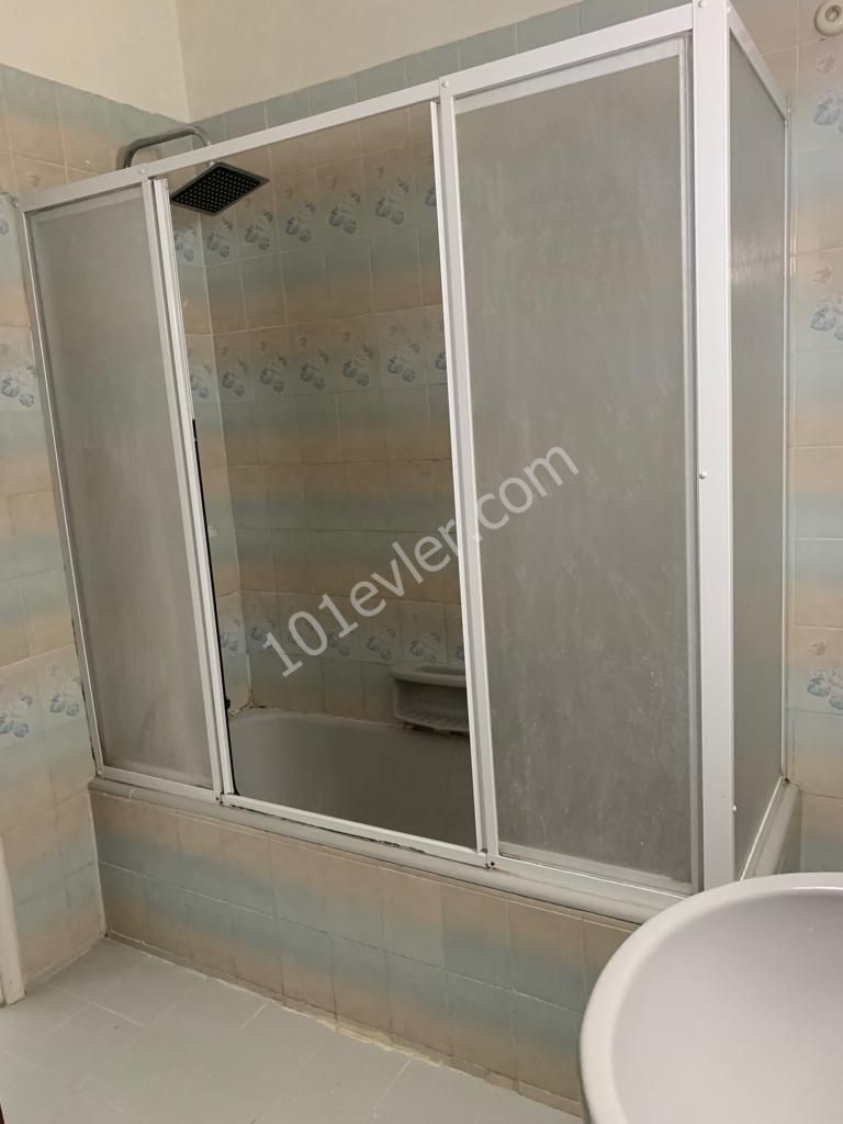 Flat To Rent in Girne Merkez, Kyrenia