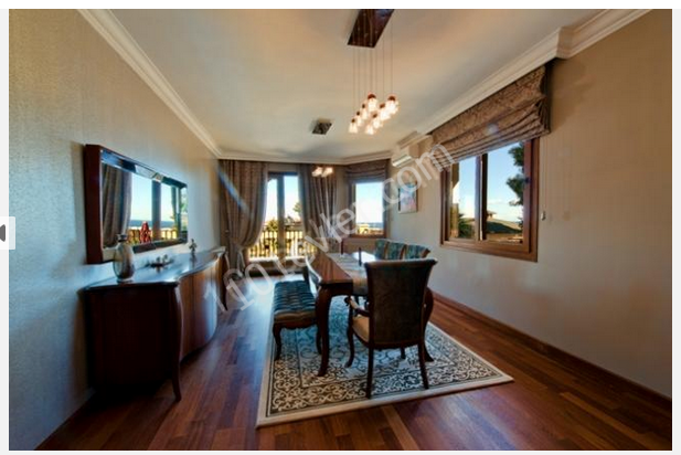 Girne merkezde Süper Lüx, Full Eşyalı 5 yatak odalı satılık VillA ..........5.5 DÖNÜM BAHÇE İÇİNDE