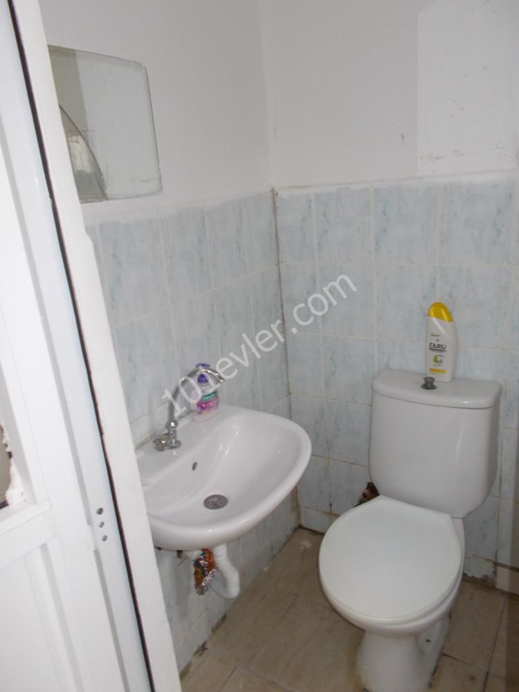 Bungalow To Rent in Karaoğlanoğlu, Kyrenia