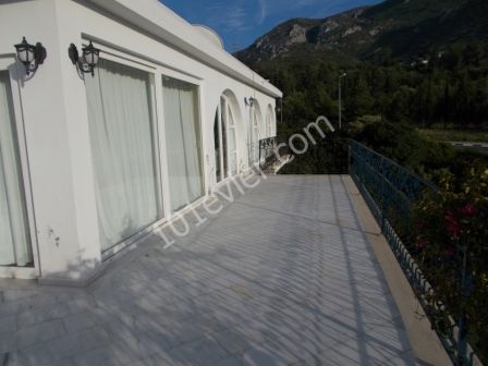 Villa For Sale in Bellapais, Kyrenia