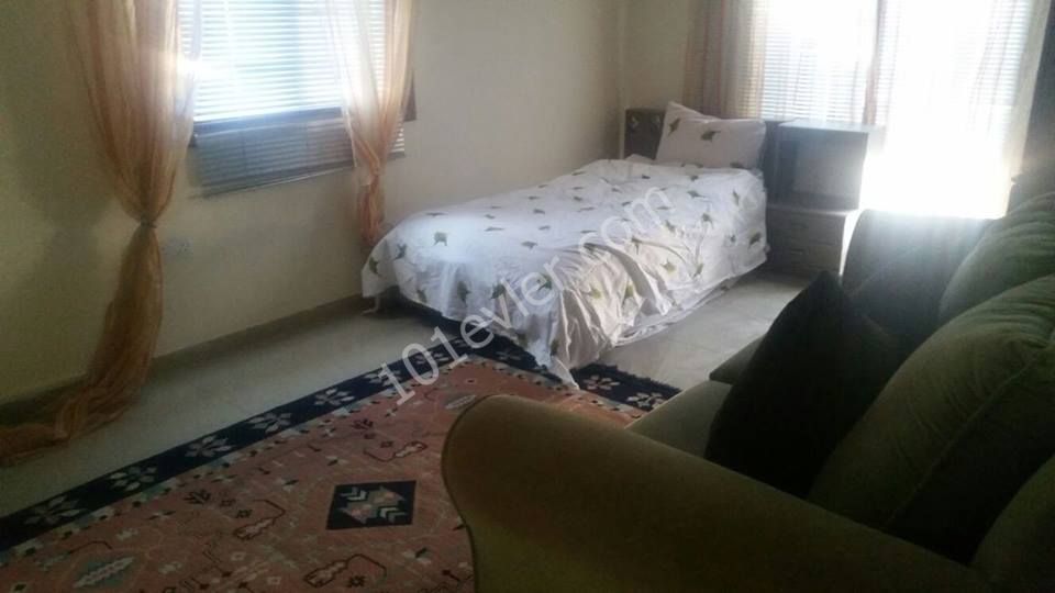 3 bedroom flat for sale in Morphou