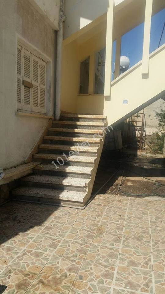 3 bedroom flat for sale in Morphou