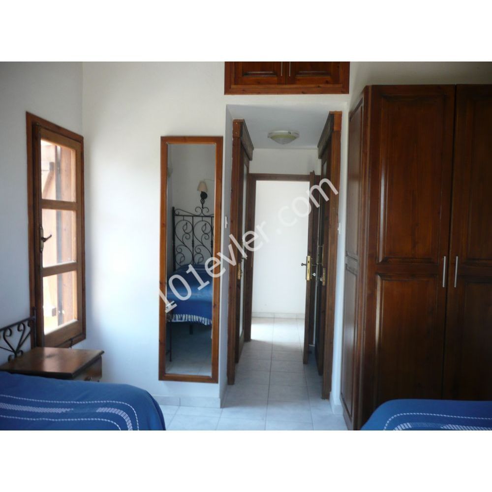 Large 4 double bedroom house - Esentepe Village