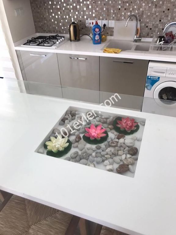 Girne Karaoğlanoğlu'nda Kiralık 4+1 Villa