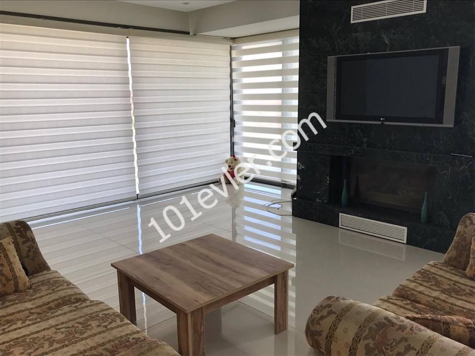 Girne Karaoğlanoğlu'nda Kiralık 4+1 Villa