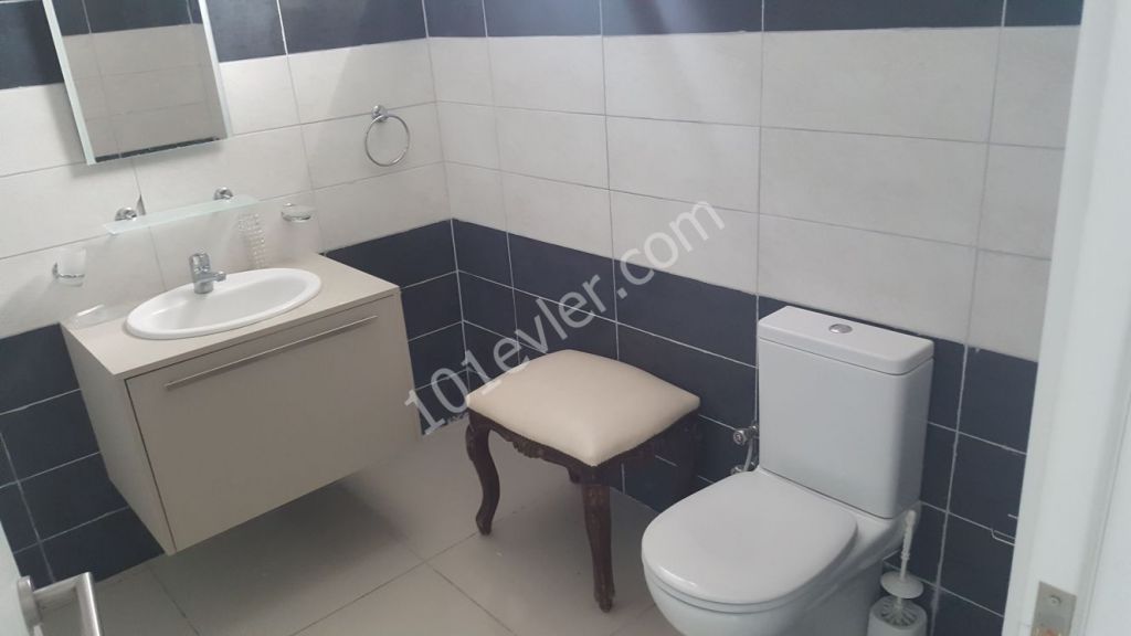 Flat To Rent in Lapta, Kyrenia