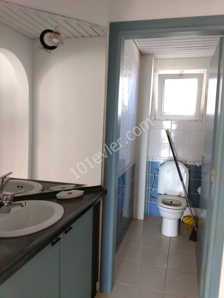 Flat For Sale in Girne Merkez, Kyrenia