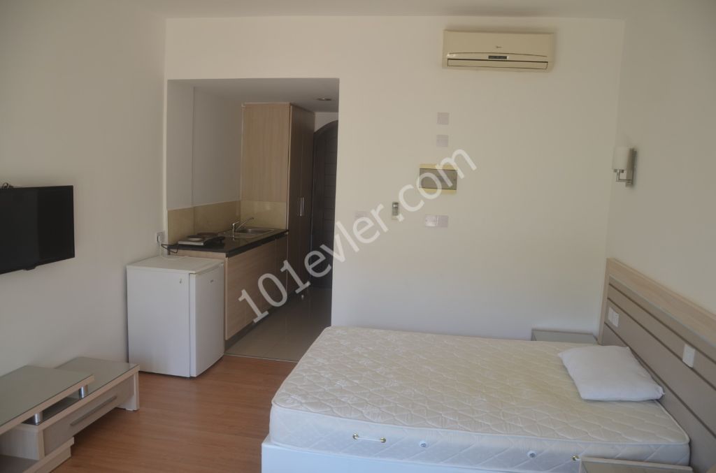 Flat To Rent in Karaoğlanoğlu, Kyrenia