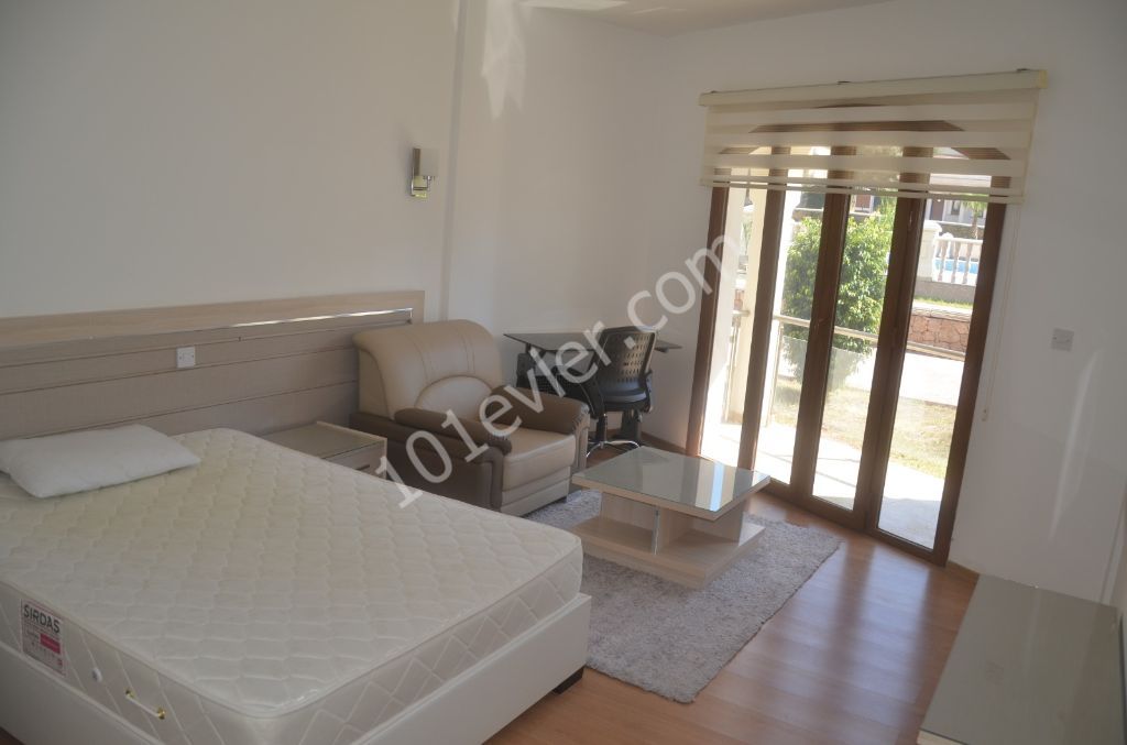 Flat To Rent in Karaoğlanoğlu, Kyrenia