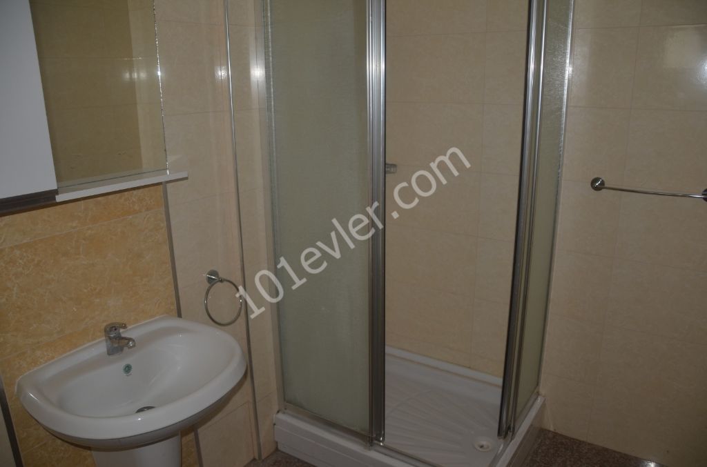 Flat To Rent in Karaoğlanoğlu, Kyrenia