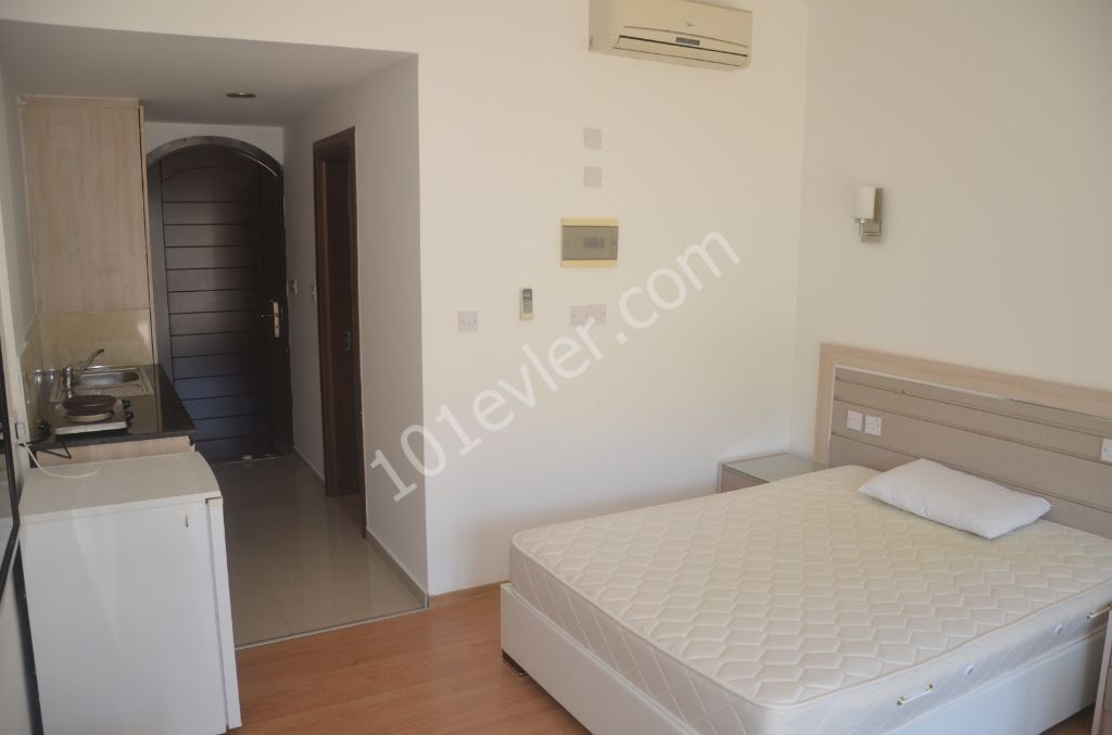 Flat To Rent in Karaoğlanoğlu, Kyrenia