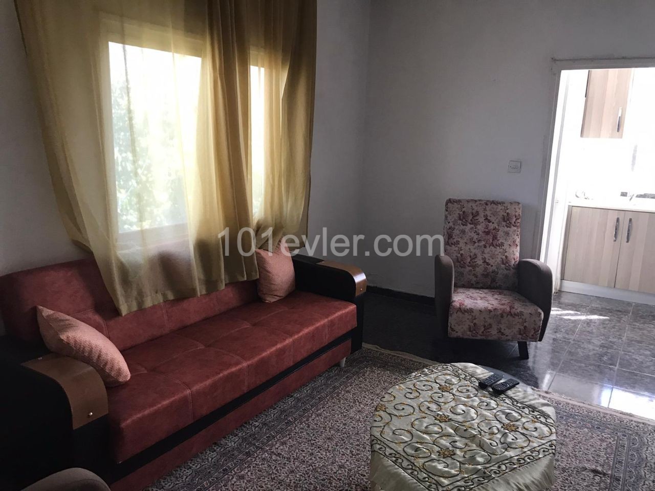 Flat To Rent in Karaoğlanoğlu, Kyrenia