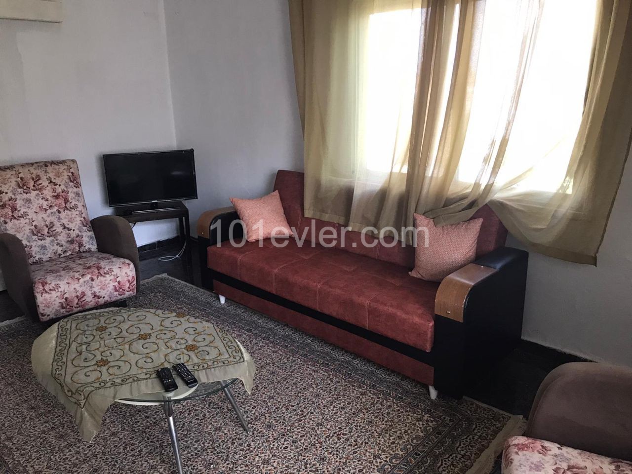 Flat To Rent in Karaoğlanoğlu, Kyrenia