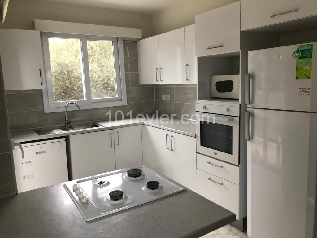 Flat To Rent in Girne Merkez, Kyrenia