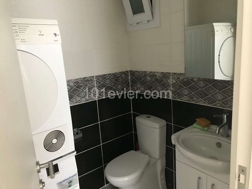 Flat To Rent in Girne Merkez, Kyrenia