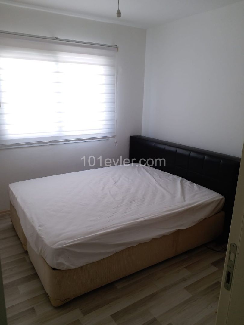 GİRNE MERKEZDE KİRALIK 2+1 DAİRE