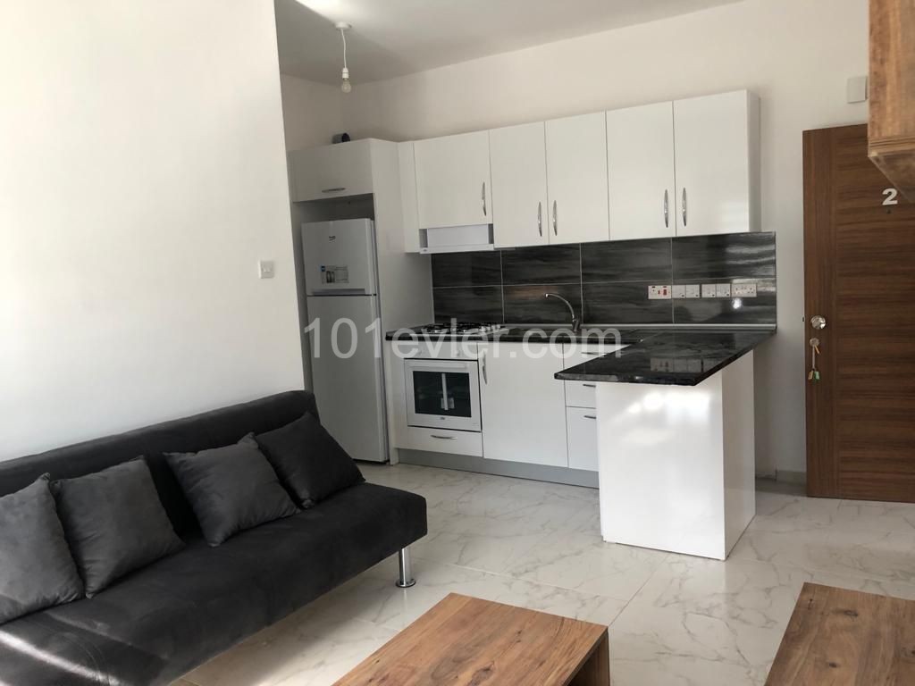 Flat To Rent in Karaoğlanoğlu, Kyrenia