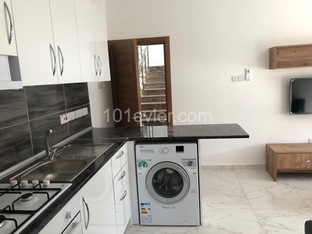 Flat To Rent in Karaoğlanoğlu, Kyrenia