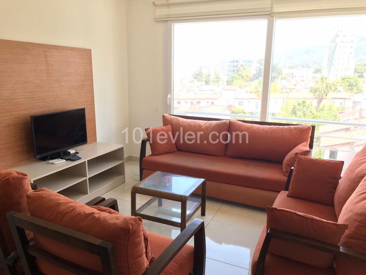 Flat To Rent in Girne Merkez, Kyrenia