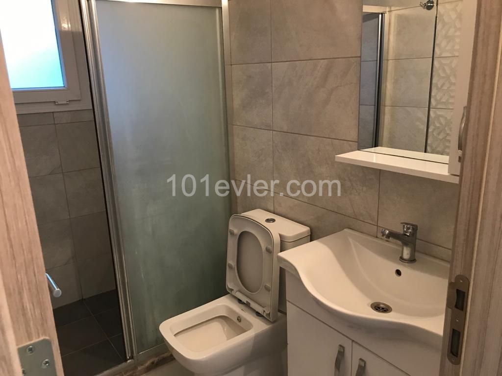 2+1 WOHNUNG ZU VERMIETEN IN NIKOSIA ** 