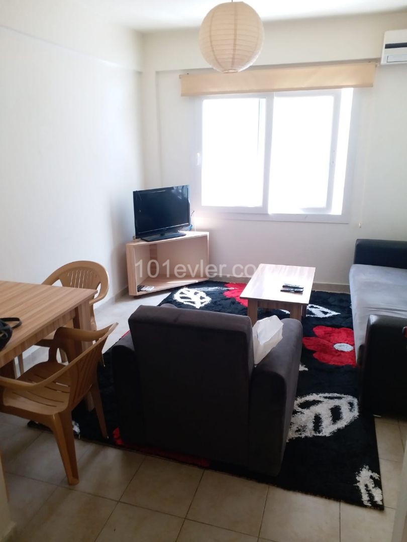 Flat To Rent in Girne Merkez, Kyrenia