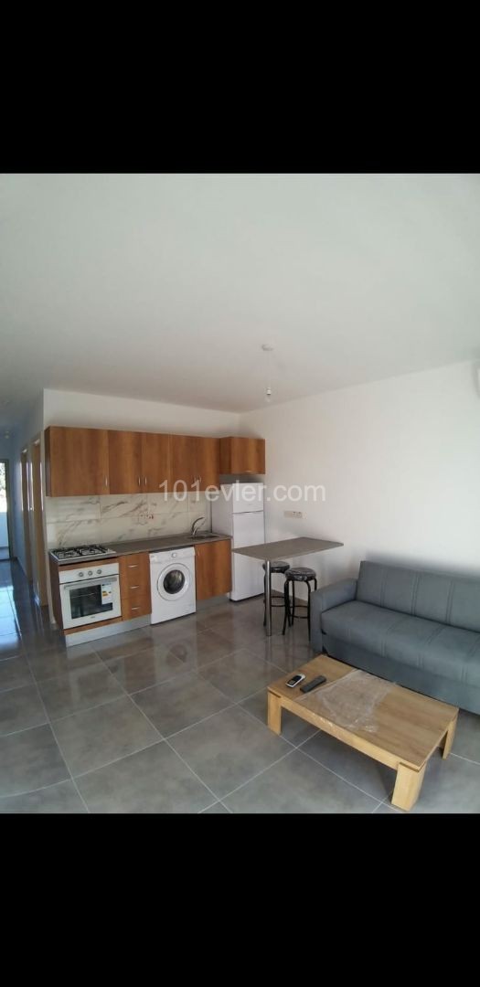 Flat To Rent in Karaoğlanoğlu, Kyrenia