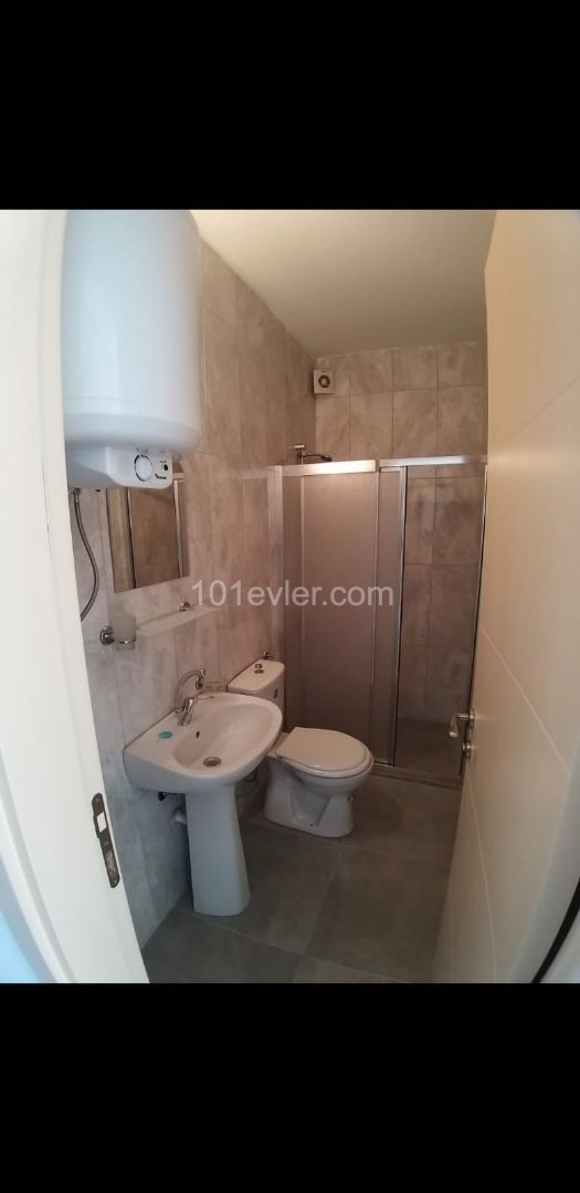 Flat To Rent in Karaoğlanoğlu, Kyrenia