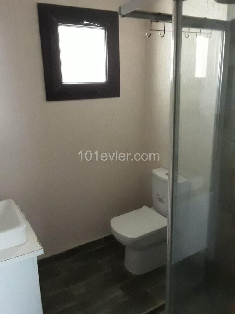 Flat To Rent in Alsancak, Kyrenia