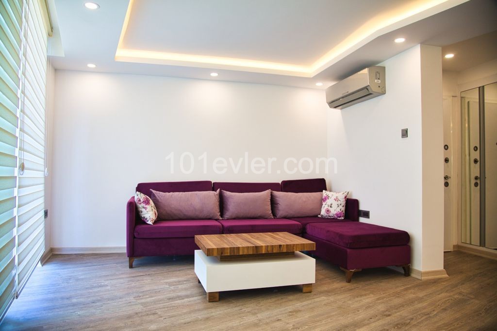 Flat To Rent in Girne Merkez, Kyrenia