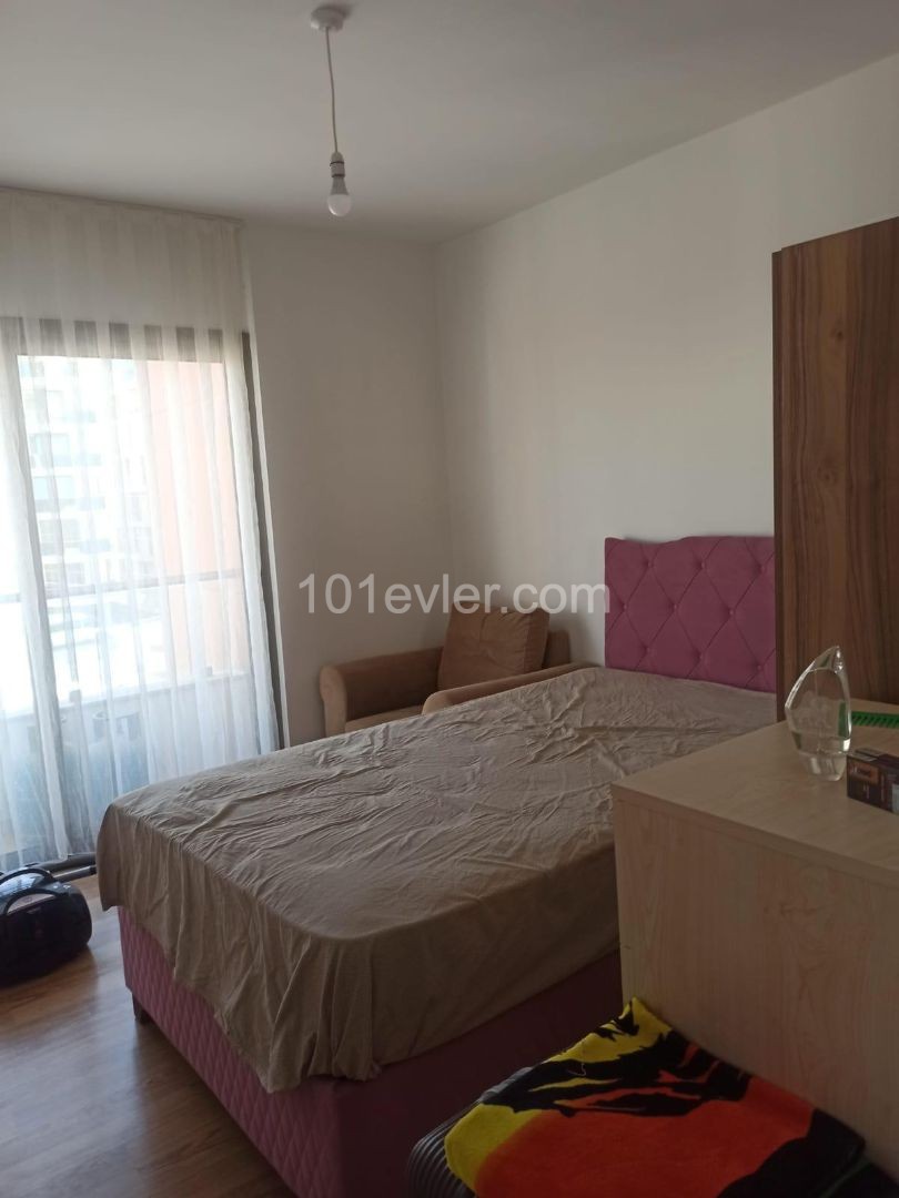 Flat To Rent in Girne Merkez, Kyrenia