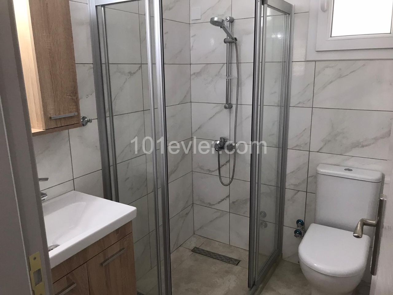 Flat To Rent in Karaoğlanoğlu, Kyrenia