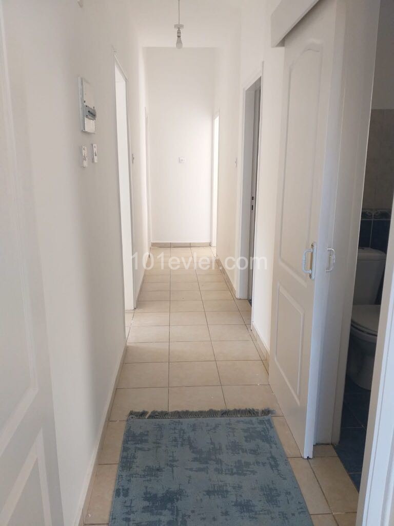 ALSANCAK’TA KİRALIK 3+1 DAİRE