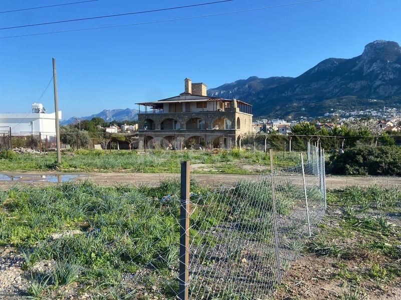 Land for Sale in Karşıyaka, with in walking distance to the sea