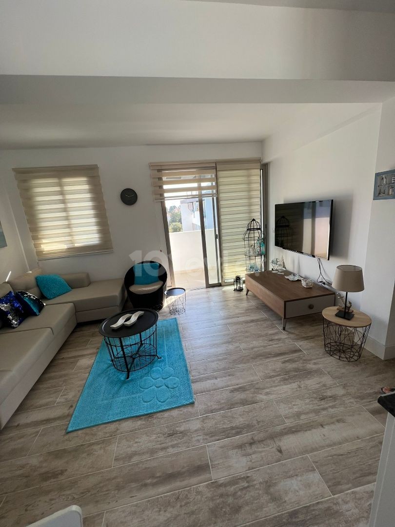 Flat To Rent in Alsancak, Kyrenia