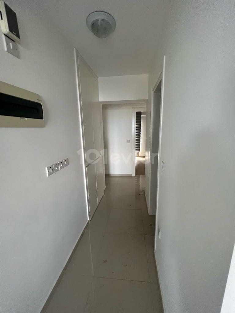 Flat To Rent in Aşağı Girne, Kyrenia