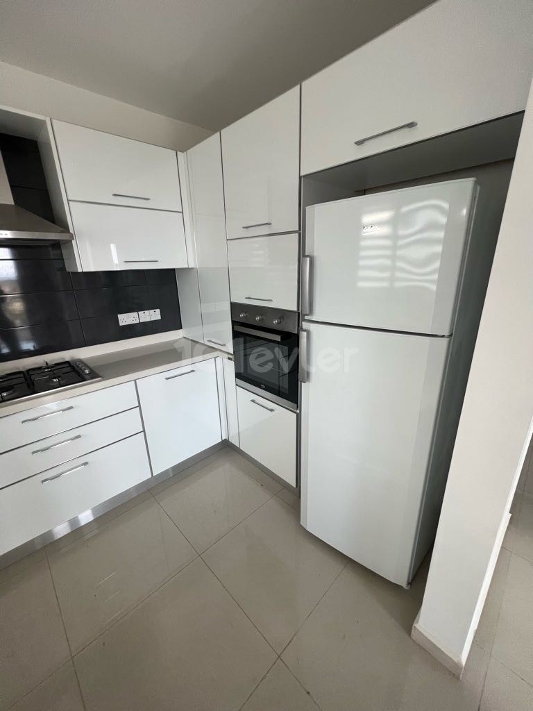 Flat To Rent in Aşağı Girne, Kyrenia