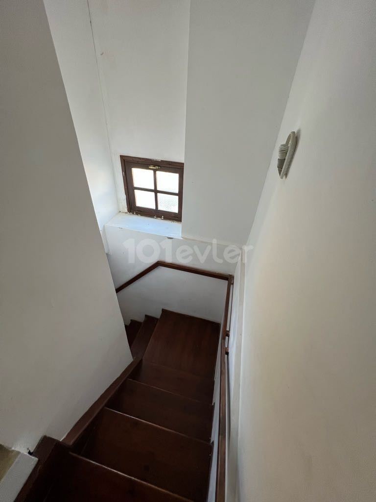 Detached House For Sale in Lapta, Kyrenia