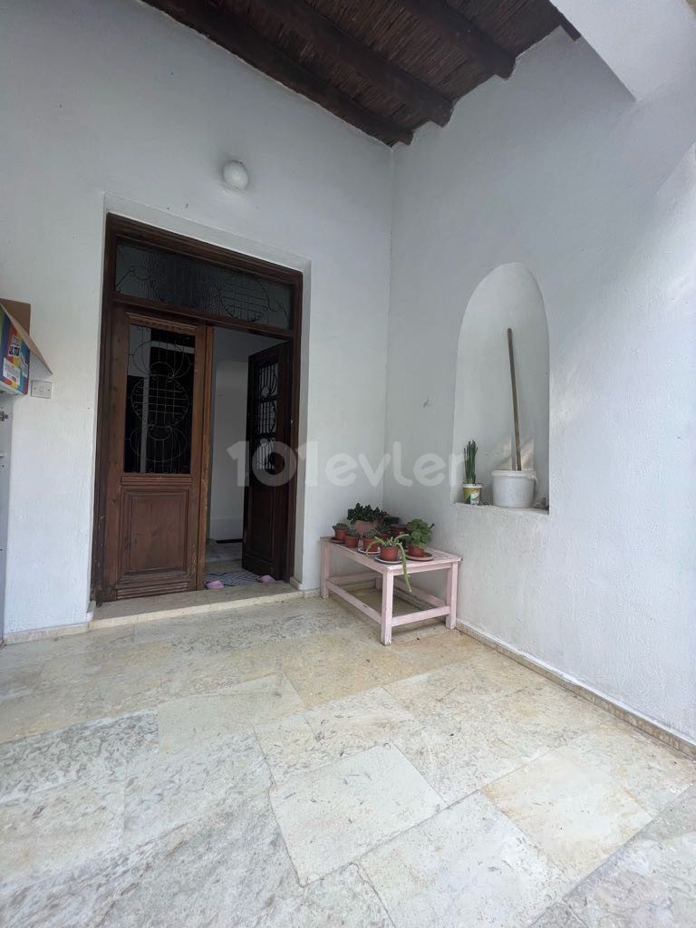 Detached House For Sale in Lapta, Kyrenia