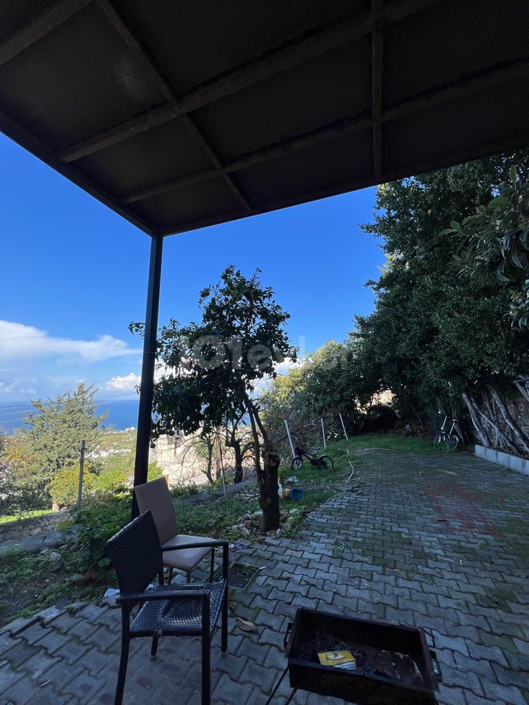 Detached House For Sale in Lapta, Kyrenia