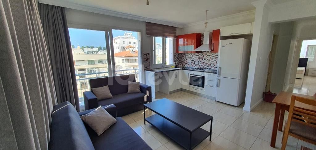 Girne merkezde 2+1 eşyalı daire 