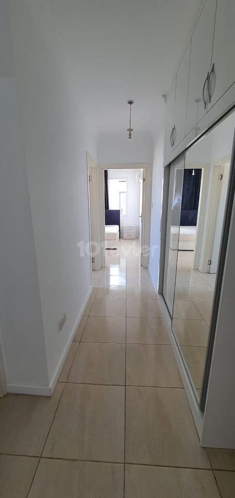 Girne merkezde 2+1 eşyalı daire 