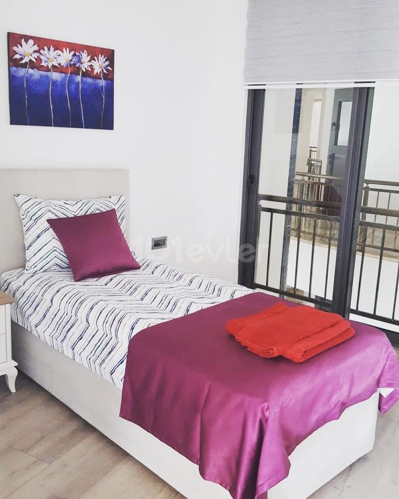 Flat To Rent in Girne Merkez, Kyrenia